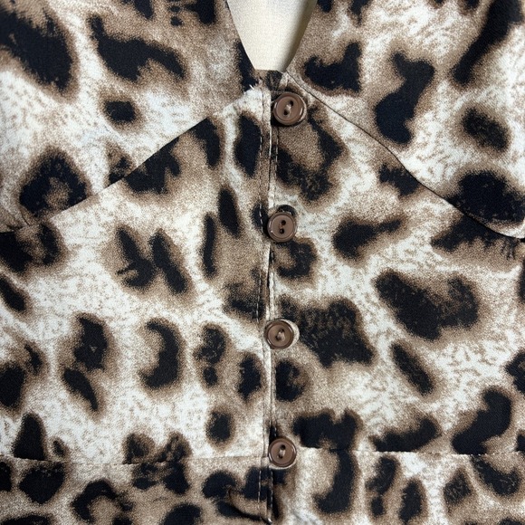 ASTR The Label Leopard Print Half Sleeve Deep V-Neck Button Down Dress Size XL - Picture 4 of 10